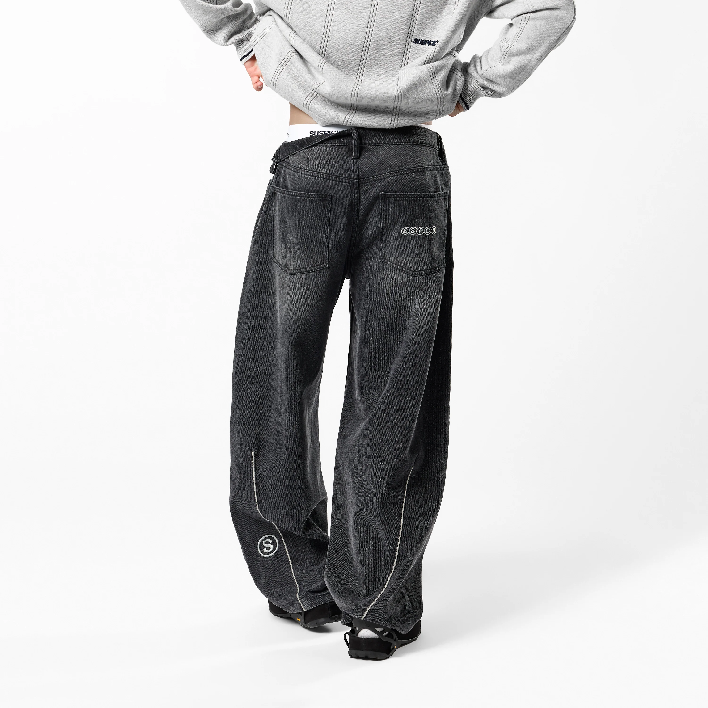 Fall / SSPCS Club Barrel Jeans - Washed Black - Image 10