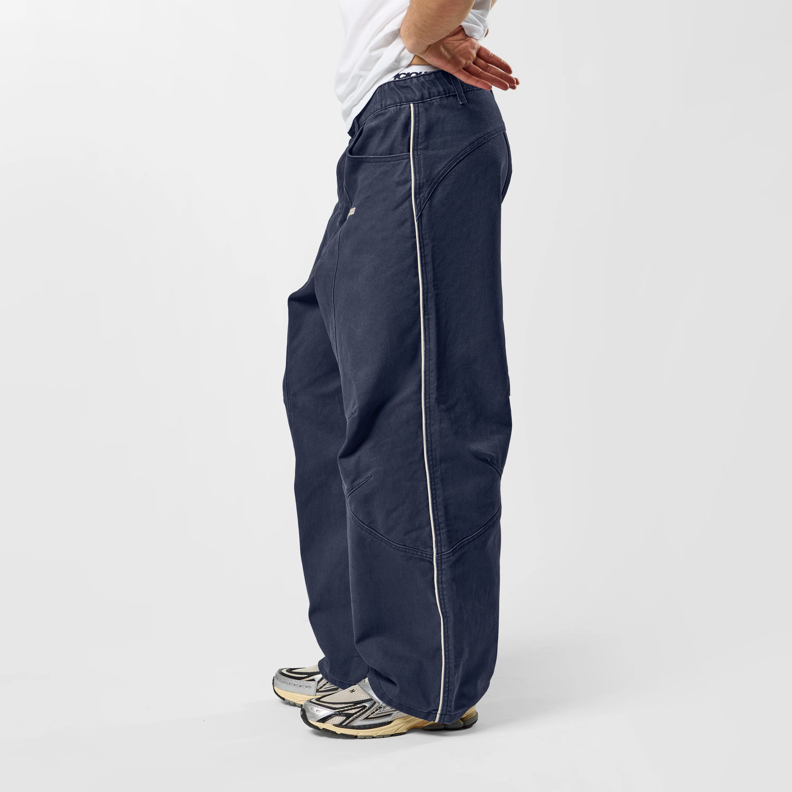 Off Season / S Club Big Barrel Jeans - Nightfall - Image 3