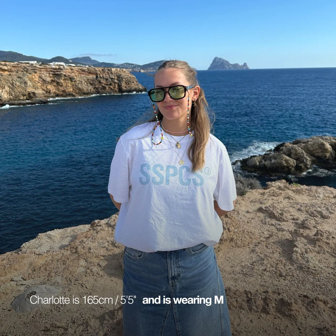 (SS24) The Smiley Tee - White // Coral Blue - Image 4